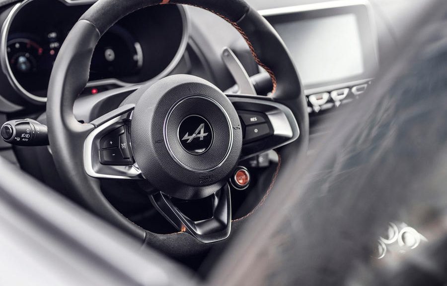 Alpine a110 s 2019 review